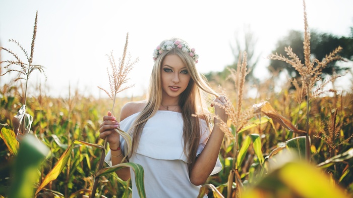 girl, smiling, blonde, crowns, girl outdoors