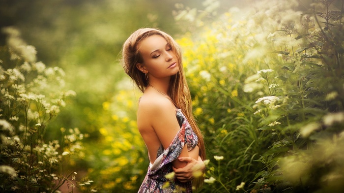 model, girl outdoors, girl