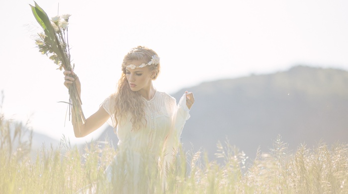 field, model, girl outdoors