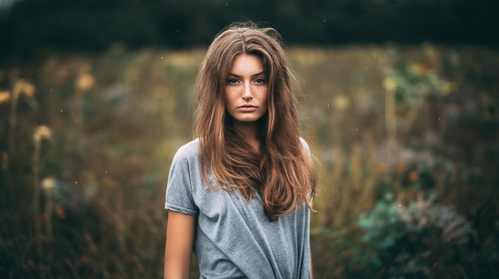 portrait, face, T, shirt, girl, girl outdoors