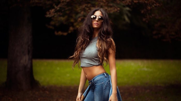 girl outdoors, girl with glasses, girl, portrait, jeans, pants