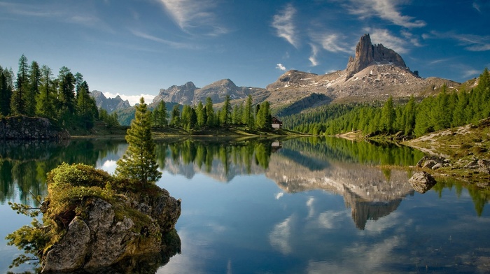nature, island, water, rock, landscape, clouds, lake, house, pine trees, trees, forest, clear water, reflection, mountain