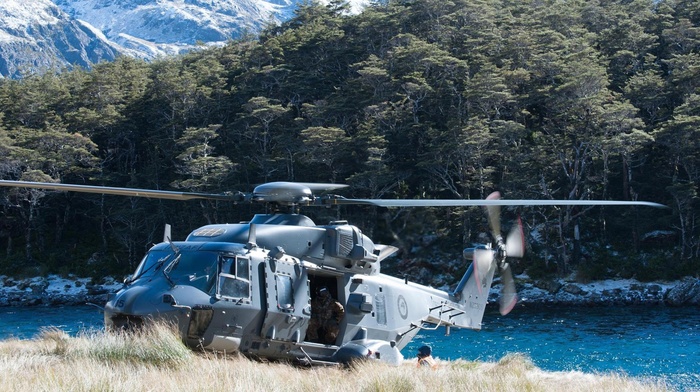 soldier, Royal New Zealand Air Force, military aircraft, NHIndustries NH90, New Zealand, military, helicopters