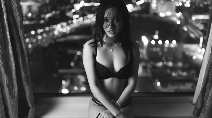 monochrome, Alina Li