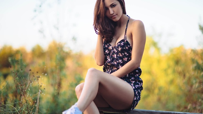 model, dress, girl outdoors, sitting, portrait, Ashlee Ariaz, girl