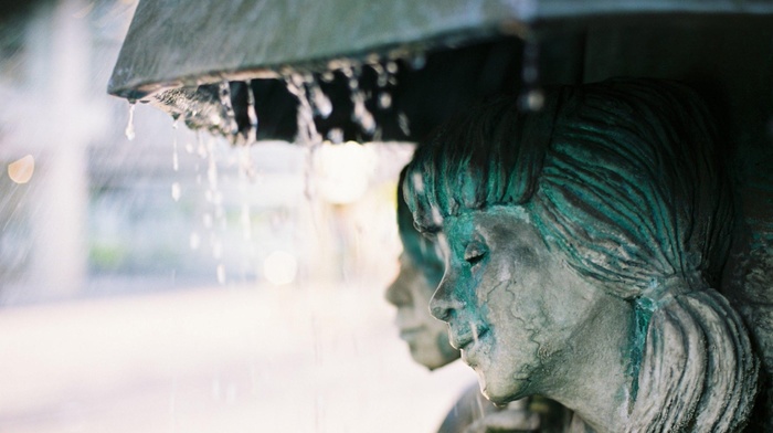 umbrella, water, statue