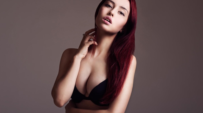 portrait, Kristina Gaysherik, girl, simple background, black bras, redhead, open mouth