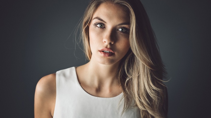 simple background, portrait, girl, face, blonde