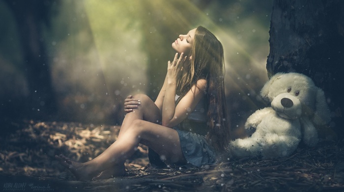 bare shoulders, sparkles, nature, closed eyes, trees, photo manipulation, skirt, model, sitting, teddy bears, barefoot, girl, brunette, leaves, girl outdoors, long hair, sun rays