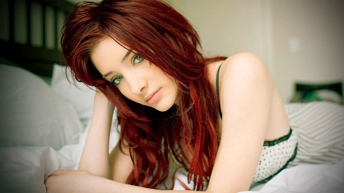 Susan Coffey, green eyes, redhead
