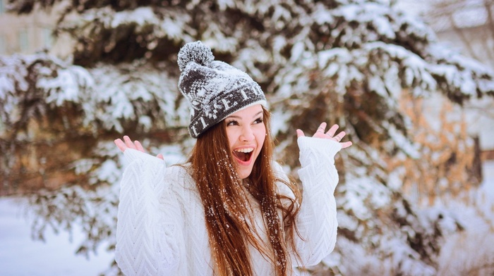 hat, pine trees, sweater, screaming, girl outdoors, redhead, nature, long hair, winter, looking up, model, girl, snow, open mouth