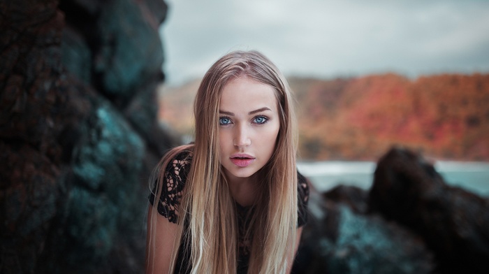 face, nature, blonde, looking at viewer, girl, portrait, depth of field, long hair