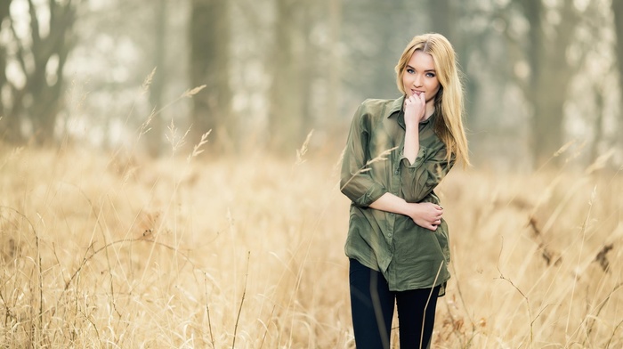 girl, girl outdoors, field, model