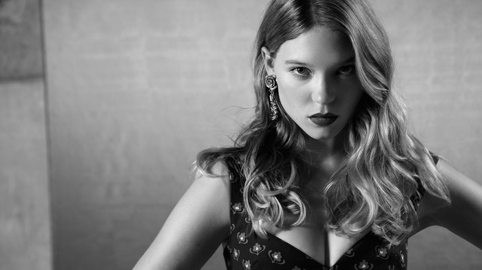 La Seydoux, actress, looking at viewer, blonde, girl, auburn hair, cleavage, monochrome, celebrity