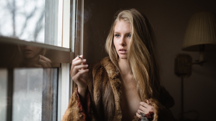 reflection, smoke, model, cigars, blonde, looking away, portrait, girl, window, fur coats