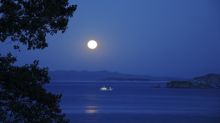 nature, landscape, photography, moon, rock formation, water, ship, trees, sea, coast, night
