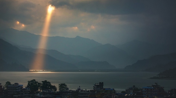 lake, sun rays, nature, Nepal, landscape, clouds, dark, mountains, city