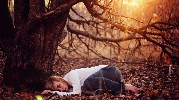 laying on side, leaves, barefoot, girl, trees, fall
