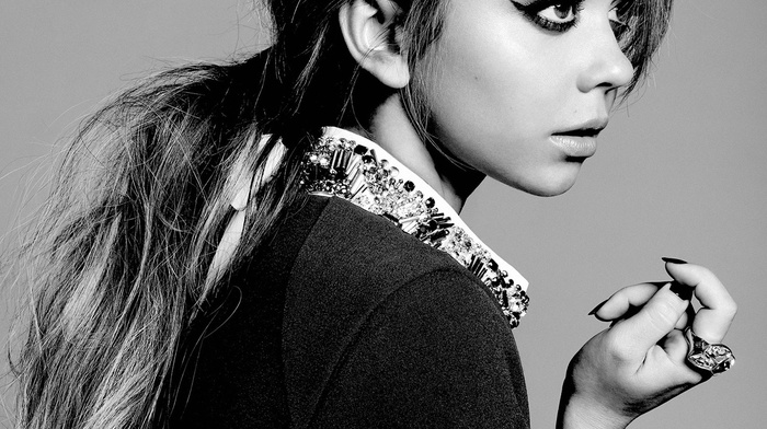 portrait display, simple background, open mouth, profile, actress, long hair, rings, ponytail, girl, makeup, brunette, Sarah Hyland, face, monochrome