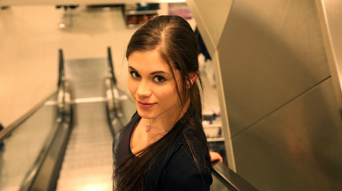brunette, Markta Stroblov, smiling