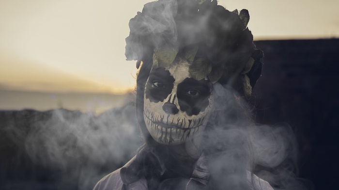 Skull Face, smoke, Dia de los Muertos, girl
