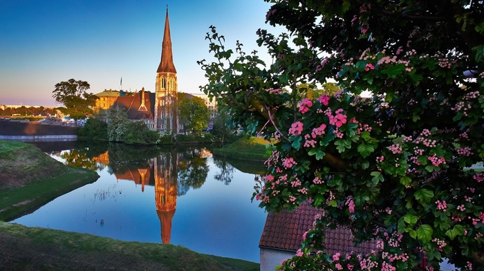 tower, house, Copenhagen, Denmark, reflection, church, clear sky, leaves, architecture, branch, trees, flowers, water, nature