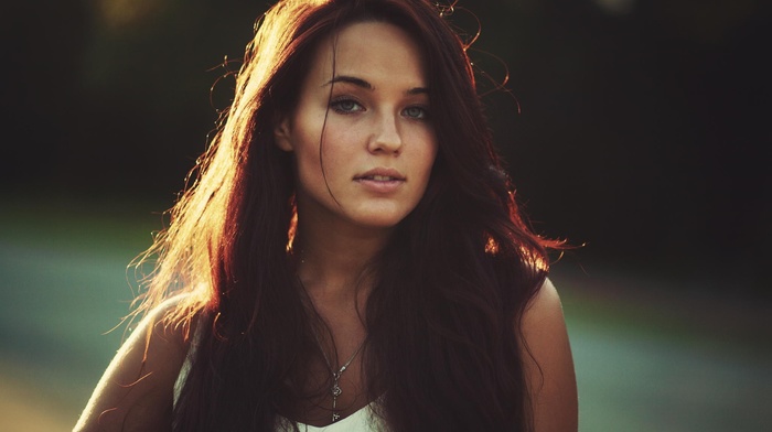 girl, brunette