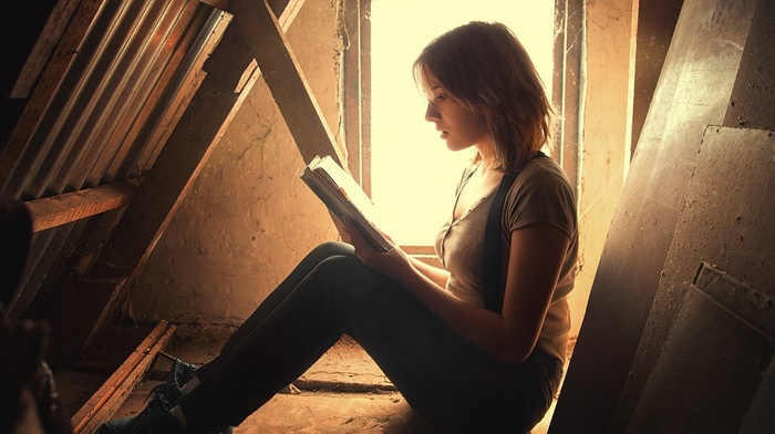 attics, books, introvert, girl