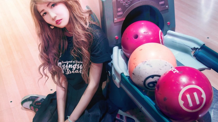 Asian, bowling balls, model, girl