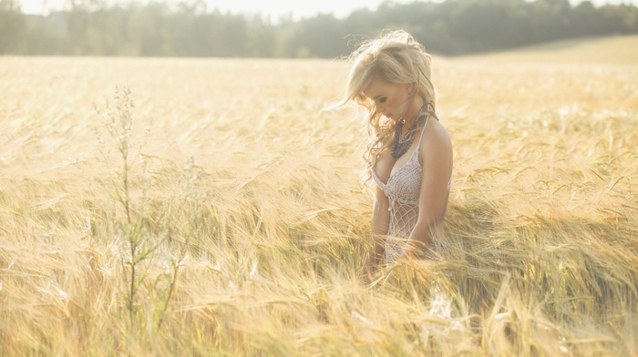 blonde, field, spikelets, white dress, necklace, girl, girl outdoors, nature, long hair, cleavage, hazy, windy, grain, model, closed eyes