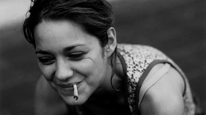 Marion Cotillard, smoking, cigarettes