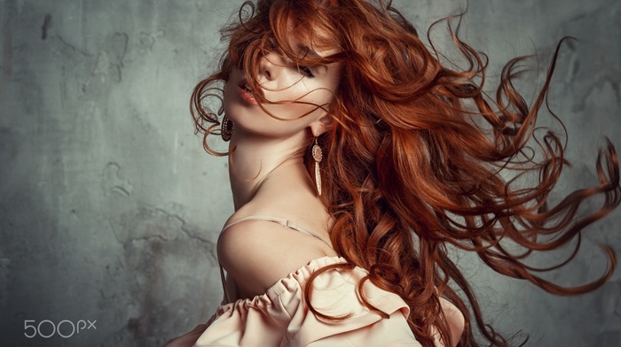 redhead, wavy hair, portrait, windy, girl, dress, hair in face, dark eyes, Liliya Nazarova