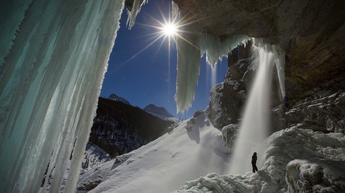 waterfall, sun rays, mountains, icicle, winter, trees, nature, climbing, snow, ice, men, long exposure, landscape, forest