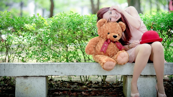 smiling, teddy bears, Asian, bench, girl, sitting