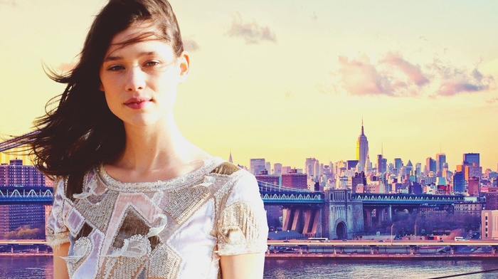 celebrity, girl, colorful, skyline, Astrid Berges, Frisbey, windy, brunette, actress