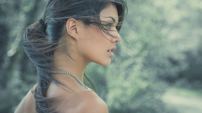 bare shoulders, looking away, girl outdoors, windy, girl, ponytail, brunette