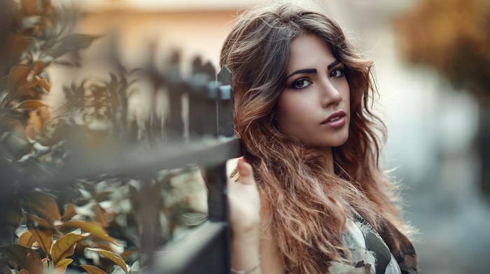 girl outdoors, brown eyes, portrait, girl, smoky eyes, depth of field, Alessandro Di Cicco, face, brunette, Clara Alonso
