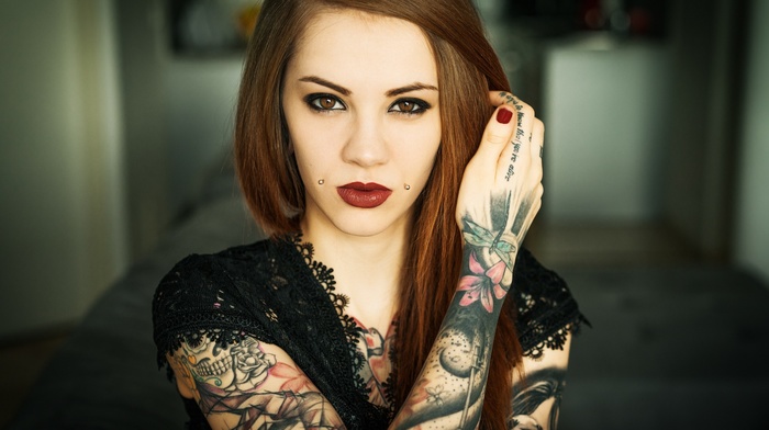 looking at viewer, face, piercing, tattoo, brown eyes, girl, red nails, brunette