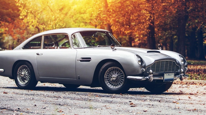 Aston Martin DB5, car