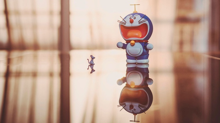 Doraemon, toys, mice, reflection
