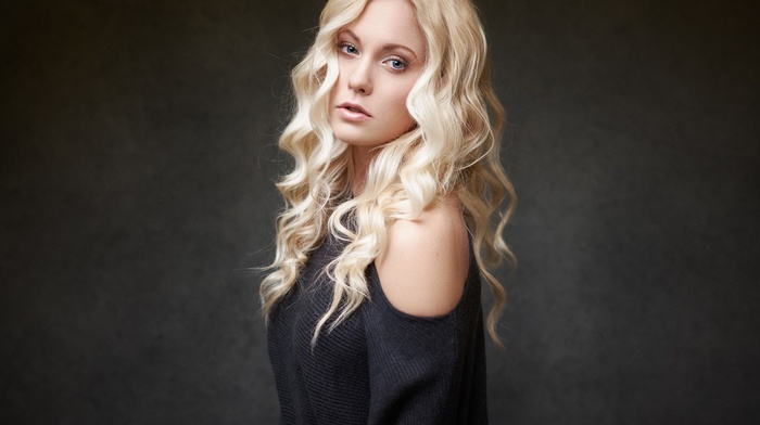 blue eyes, black clothing, face, wavy hair, side view, blonde, portrait, girl