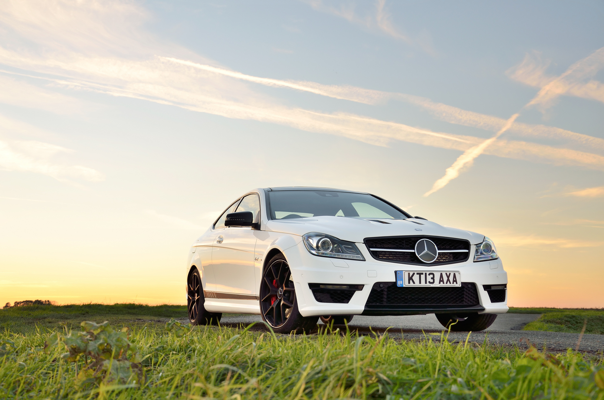 Mercedes c63 AMG РѕР±РѕРё