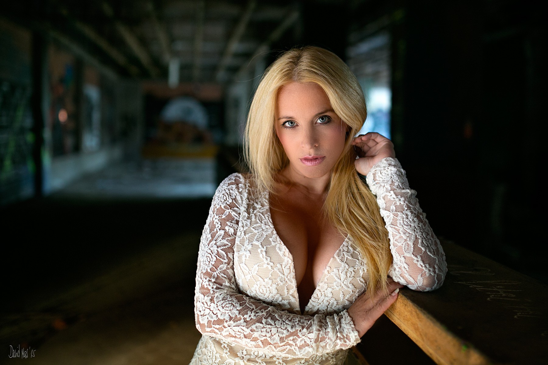 Amazing wallpaper blonde, white clothing, model, depth of field, blue eyes,...