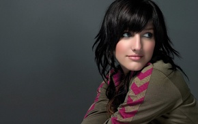 simple background, looking away, Ashlee Simpson, brunette
