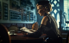 glasses