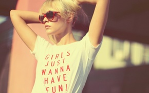 model, blonde