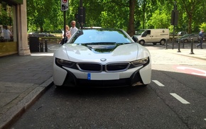 car, Hyde Park, BMW i8, London