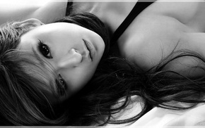 monochrome
