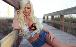 blonde, model, pierced navel, jean shorts, Aida Ridic