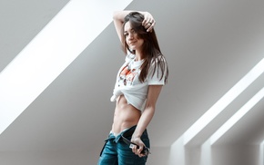 girl, flat belly, hands in hair, jeans, model, smiling